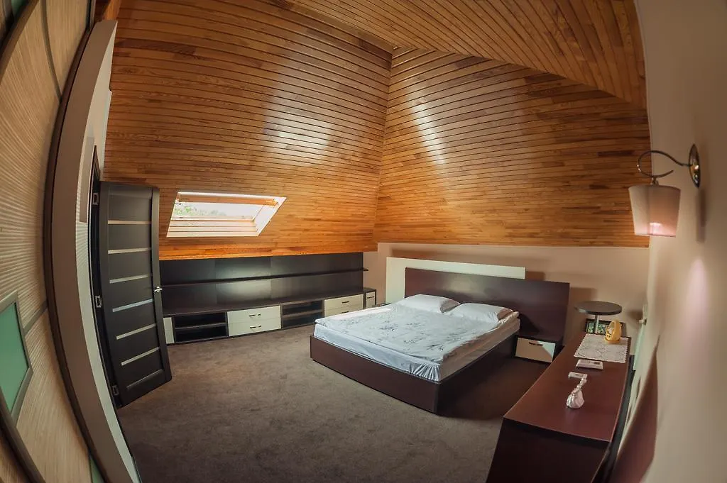 Saban Deluxe Hotel Lviv 0*,