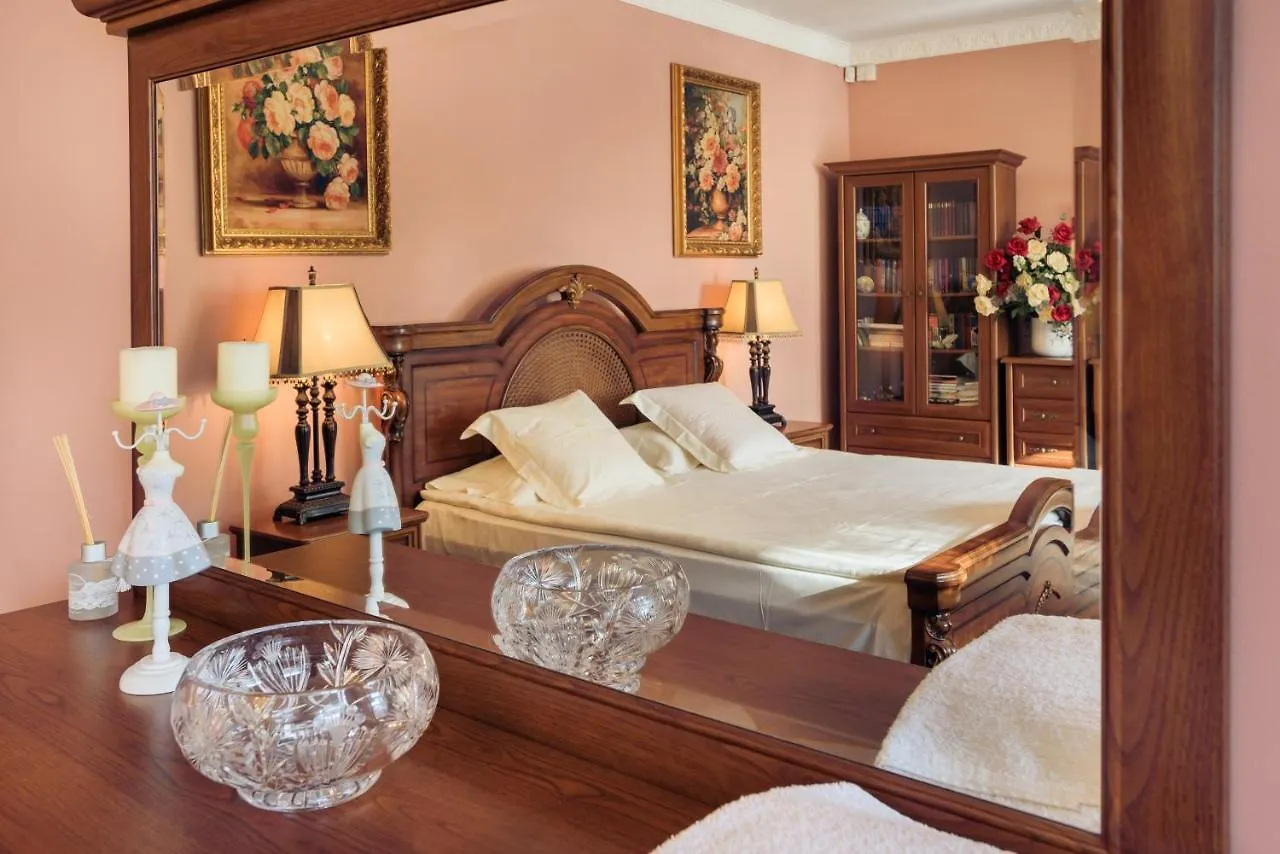 Saban Deluxe Hotel Lviv 0*,  Ukraine